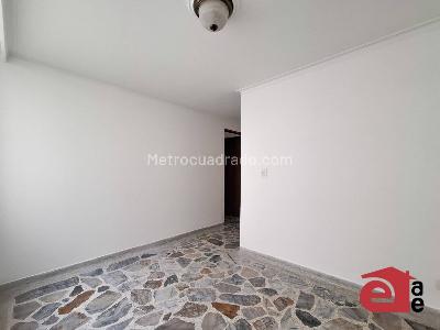 Apartamento en venta en Laureles, Medellín · foto 7 de 19