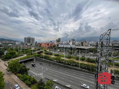 Apartamento de 3 alcobas en arriendo en Conquistadores, Medellín, 105 m² · foto 19 de 20