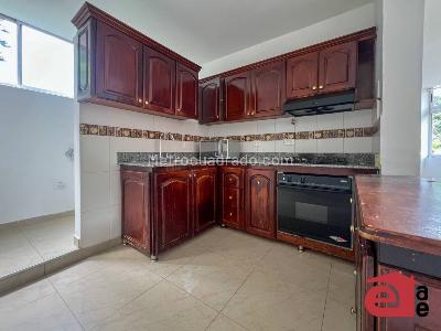 Apartamento de 3 alcobas en venta en Las Orquideas, Envigado, 107 m² · foto 3 de 13
