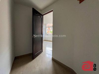 Apartamento de 3 alcobas en venta en Las Orquideas, Envigado, 107 m² · foto 7 de 13
