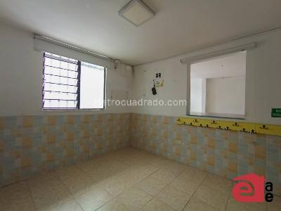 Casa de 3 alcobas en venta en El Trianon, Envigado, 132 m² · foto 12 de 20