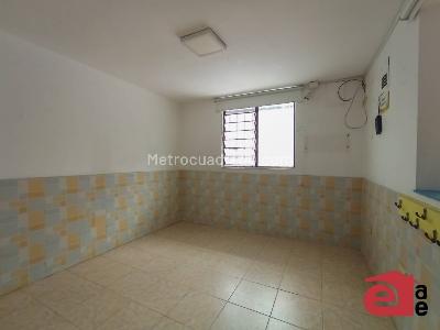 Casa de 3 alcobas en venta en El Trianon, Envigado, 132 m² · foto 13 de 20