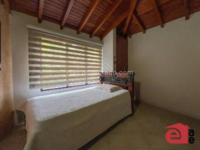 Apartamento de 3 alcobas en venta en El Dorado, Envigado, 70 m² · foto 7 de 12