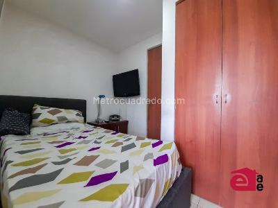 Casa de 3 alcobas en arriendo en Loma El Atravesado, Envigado, 315 m² · foto 10 de 18