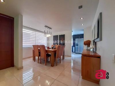 Casa de 3 alcobas en arriendo en Loma El Atravesado, Envigado, 315 m² · foto 4 de 18