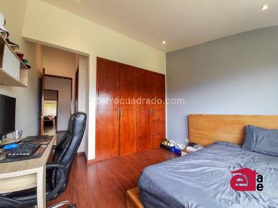 Casa de 3 alcobas en arriendo en Loma El Atravesado, Envigado, 315 m² · foto 9 de 18