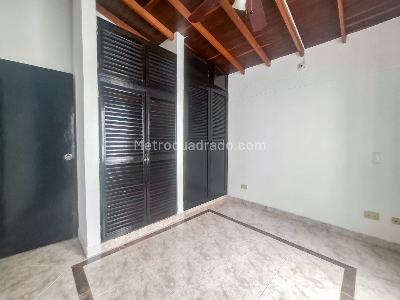 Apartamento en venta en Centro, Itagüí · foto 5 de 10