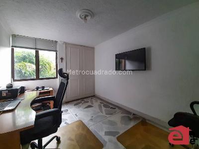 Apartamento en venta en El Portal, Envigado · foto 7 de 10
