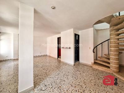 Apartamento de 2 alcobas en venta en Entreamigos, Sabaneta, 79 m² · foto 2 de 10