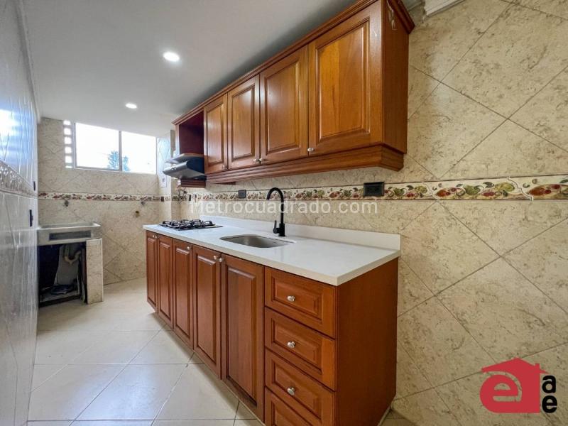 2BR Apartment in Primavera (68 m²) - 2