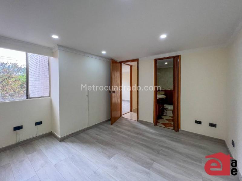2BR Apartment in Primavera (68 m²) - 3
