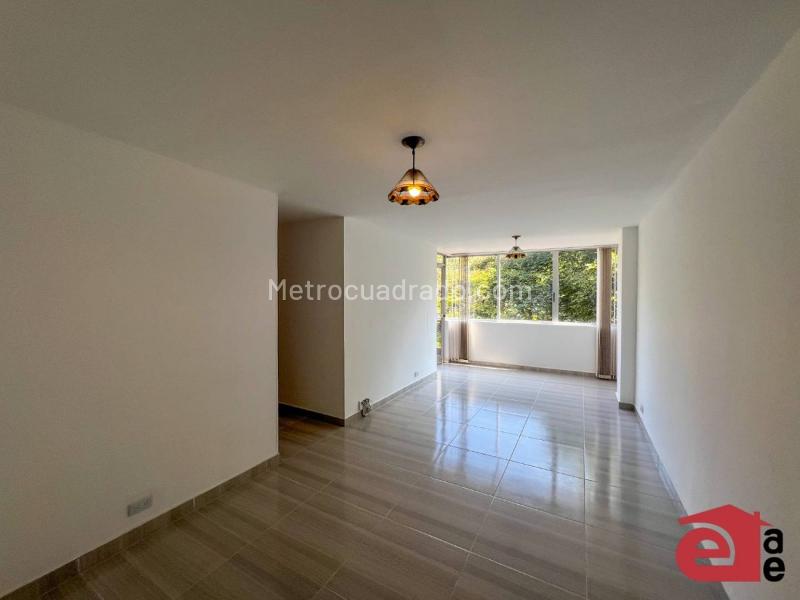 3BR Apartment in Zuñiga (90 m²)