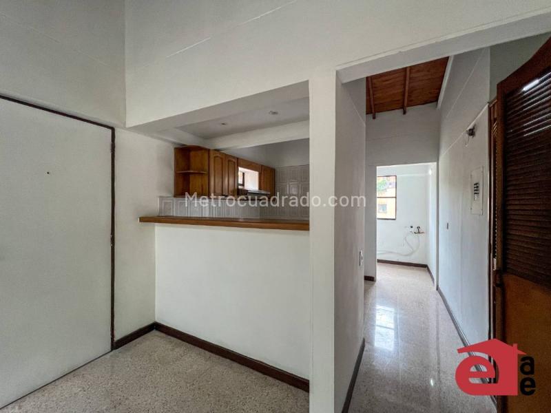 2BR Apartment in Loma Del Escobero (86 m²) - 3