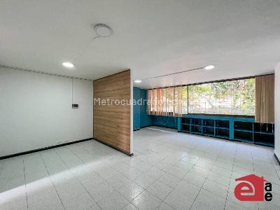 Casa de 3 alcobas en arriendo en Suramericana, Medellín, 78 m² · foto 3 de 12