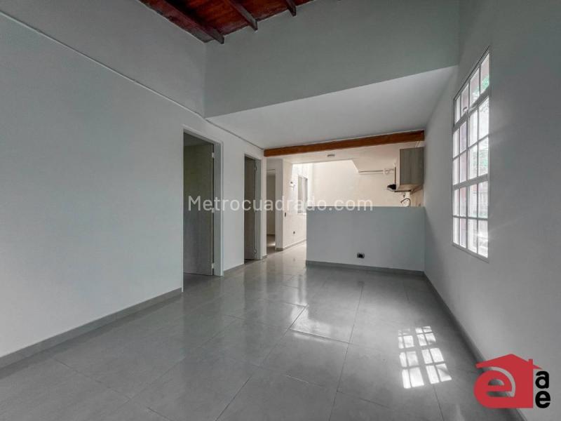 Casa en Arriendo, Alto De Misael, Envigado - 2