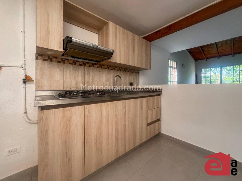 Casa en Arriendo, Alto De Misael, Envigado - 3