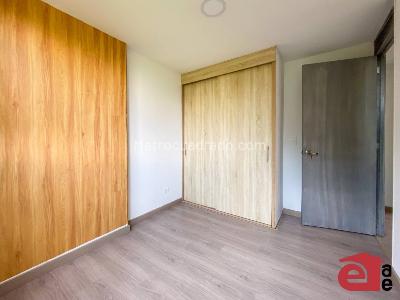 Apartamento en arriendo en Poblado, Medellín · foto 6 de 18