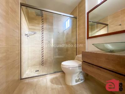 Apartamento en arriendo en Poblado, Medellín · foto 9 de 18