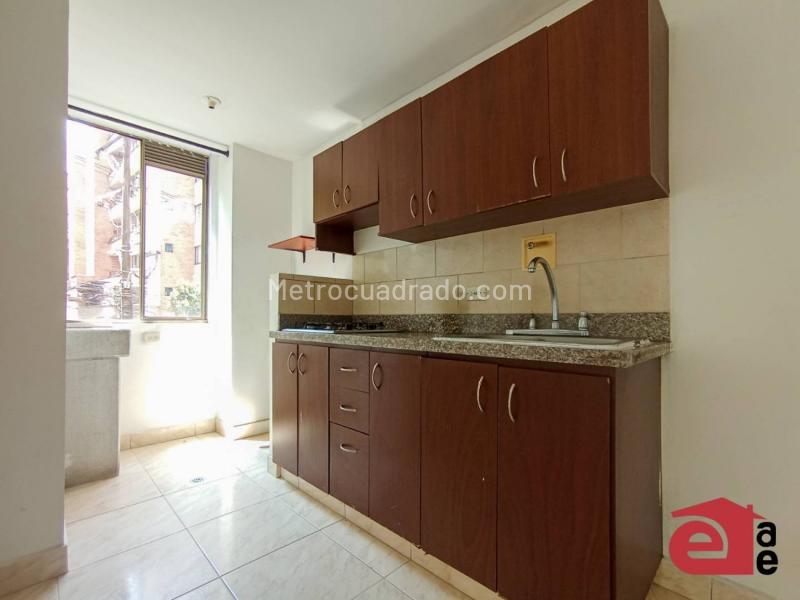 3BR Apartment in Loma Del Barro (71 m²) - 3