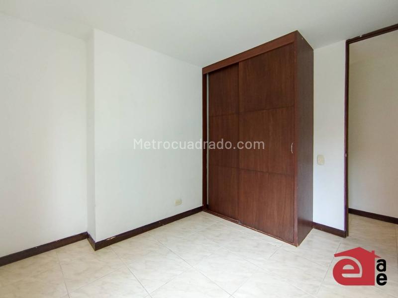 3BR Apartment in Loma Del Barro (71 m²) - 5
