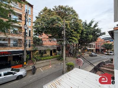 Casa de 3 alcobas en venta en El Dorado, Envigado, 114 m² · foto 10 de 12
