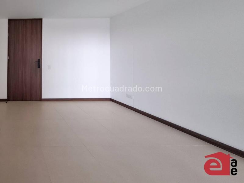 3BR Apartment in San Antonio (80 m²)