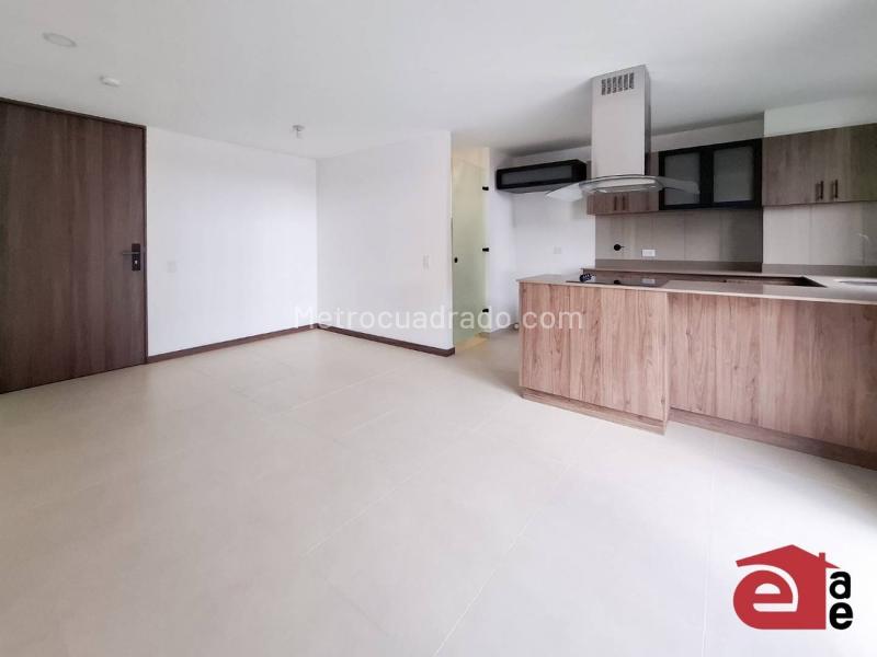3BR Apartment in San Antonio (80 m²) - 2