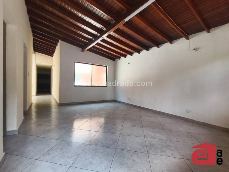 Casa en Arriendo, Santa Lucia, Medellín – pohled 2