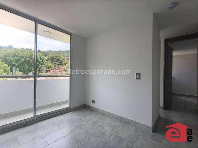 Piso – Comuna 7 - Robledo, San Cristóbal - Vista 3
