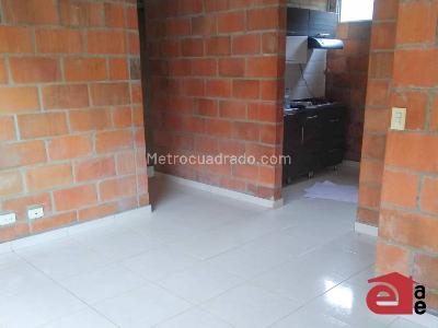 Apartamento de 3 alcobas en venta en Maria Auxiliadora, Sabaneta, 53 m² · foto 2 de 20