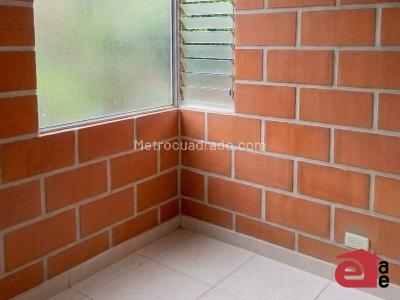 Apartamento de 3 alcobas en venta en Maria Auxiliadora, Sabaneta, 53 m² · foto 5 de 20