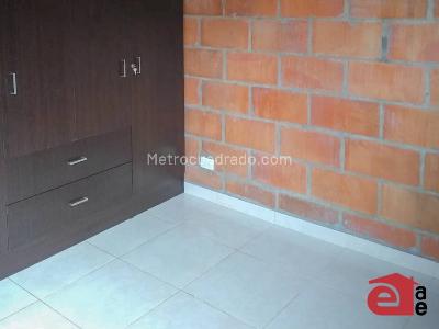 Apartamento de 3 alcobas en venta en Maria Auxiliadora, Sabaneta, 53 m² · foto 13 de 20