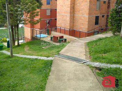 Apartamento de 3 alcobas en venta en Maria Auxiliadora, Sabaneta, 53 m² · foto 18 de 20