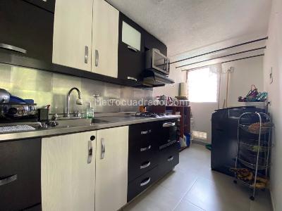 Apartamento de 3 alcobas en venta en La Pradera, Envigado, 70 m² · foto 3 de 13