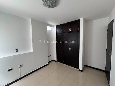 Apartamento de 3 alcobas en arriendo en Centro, Sabaneta, 77 m² · foto 5 de 14