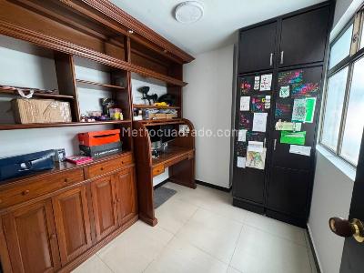 Apartamento de 3 alcobas en arriendo en Centro, Sabaneta, 77 m² · foto 9 de 14