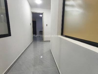 Apartamento de 3 alcobas en venta en La Magnolia, Envigado, 126 m² · foto 7 de 12
