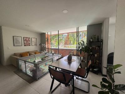 Apartamento de 3 alcobas en venta en Vegas De San Jose, Sabaneta, 87 m² · foto 2 de 16