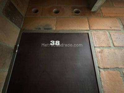 Apartamento de 3 alcobas en venta en Vegas De San Jose, Sabaneta, 87 m² · foto 14 de 16