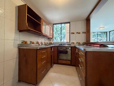 Apartamento de 3 alcobas en venta en Loma De Las Brujas, Envigado, 92 m² · foto 4 de 16