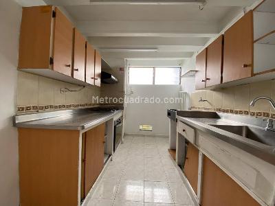 Apartamento de 3 alcobas en venta en La Magnolia, Envigado, 72 m² · foto 2 de 10