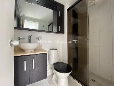 Apartamento de 3 alcobas en venta en La Magnolia, Envigado, 72 m² · foto 9 de 10