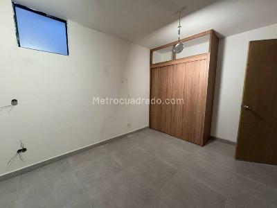 Apartamento de 2 alcobas en arriendo en Cervantes, Envigado, 97 m² · foto 2 de 12