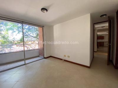 Apartamento de 3 alcobas en venta en Zuñiga, Envigado, 87 m² · foto 4 de 14