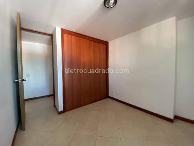 Apartamento de 3 alcobas en venta en Zuñiga, Envigado, 87 m² · foto 5 de 14
