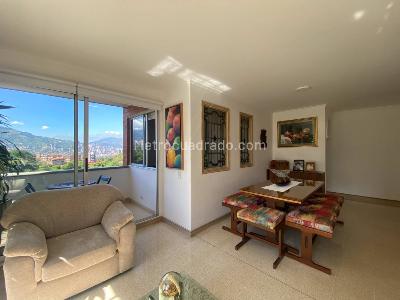 Apartamento de 3 alcobas en venta en La Frontera, Medellín, 128 m² · foto 3 de 20