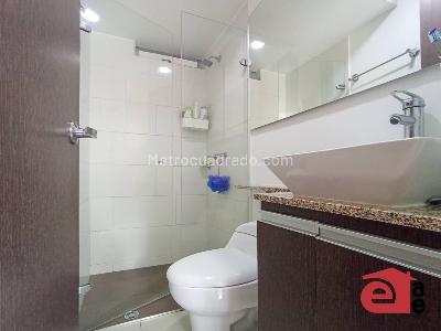 Apartamento de 3 alcobas en venta en Loma Del Barro, Envigado, 94 m² · foto 11 de 15