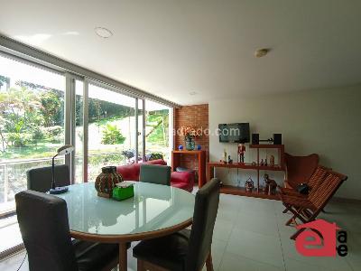 Apartamento de 3 alcobas en venta en Loma Del Barro, Envigado, 94 m² · foto 2 de 15