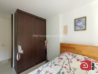 Apartamento de 3 alcobas en venta en Loma Del Barro, Envigado, 94 m² · foto 9 de 15