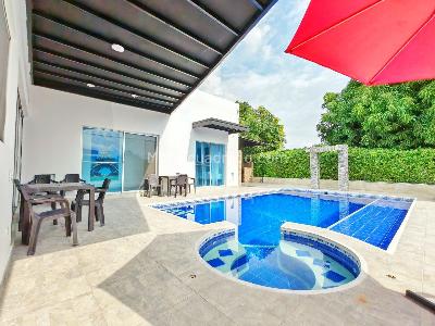 Casa de 4 alcobas en venta en Na, Girardot, 600 m² · foto 4 de 20